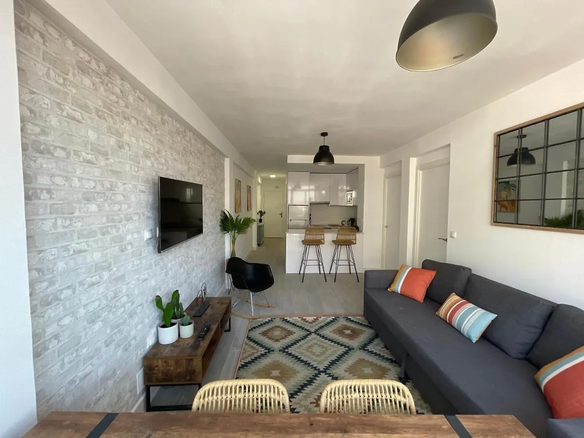 Luminoso Apartamento Recien Reformado Malaga Apartment