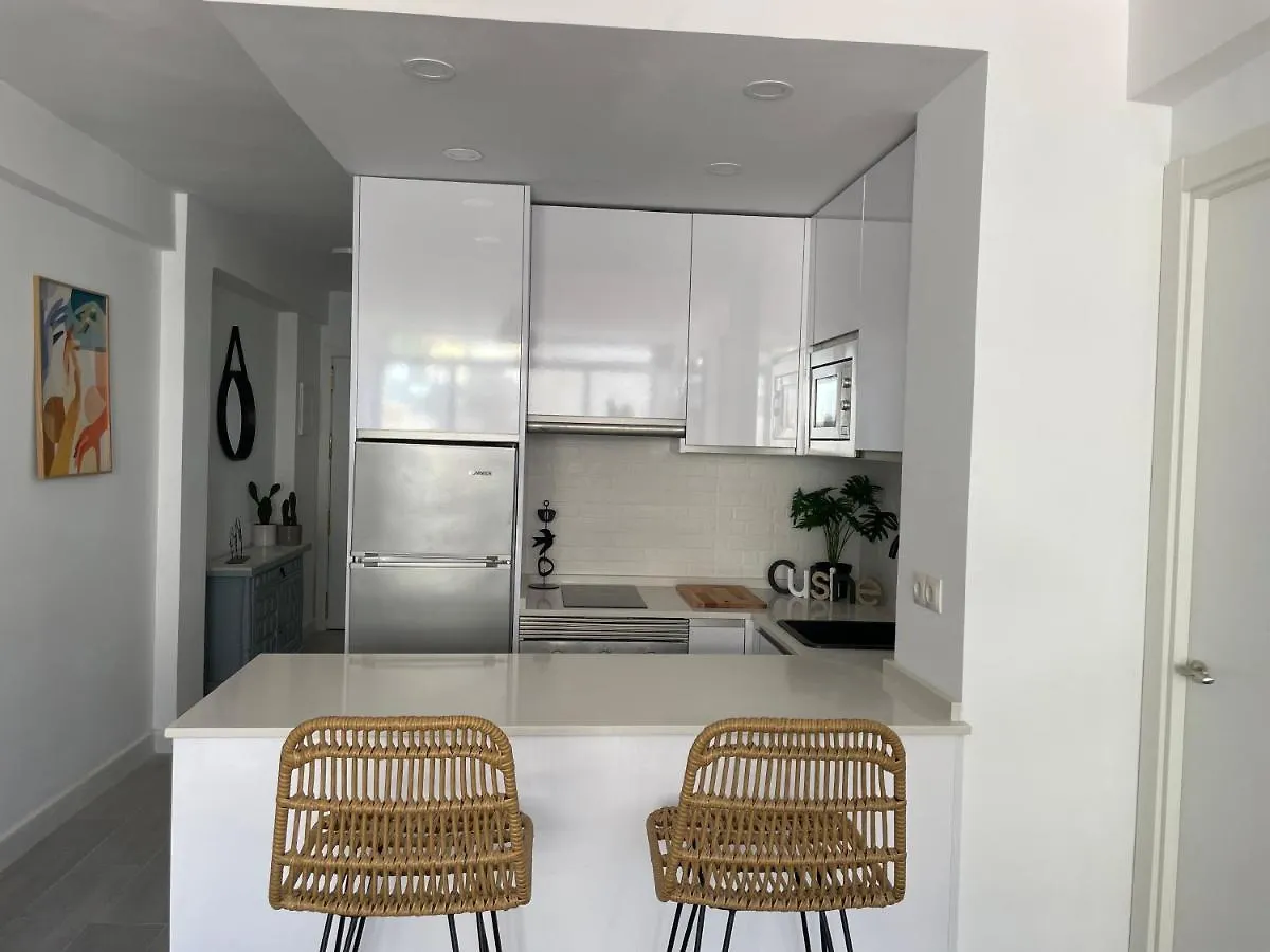 Luminoso Apartamento Recien Reformado Malaga Apartment