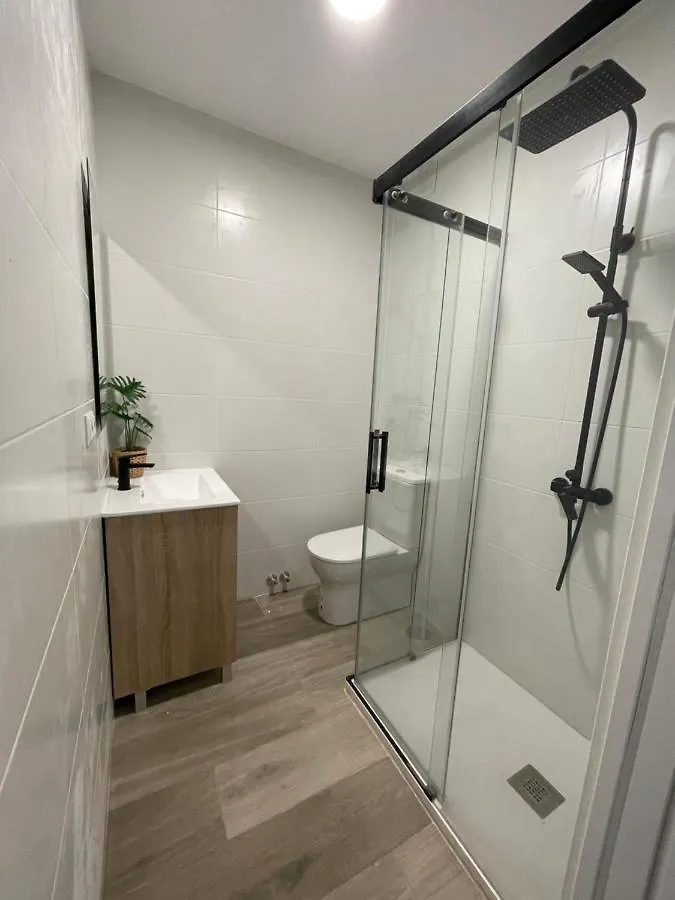 Luminoso Apartamento Recien Reformado Malaga Spain