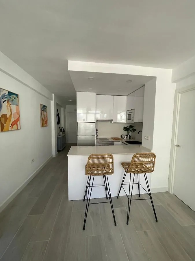 Luminoso Apartamento Recien Reformado Malaga 0*,