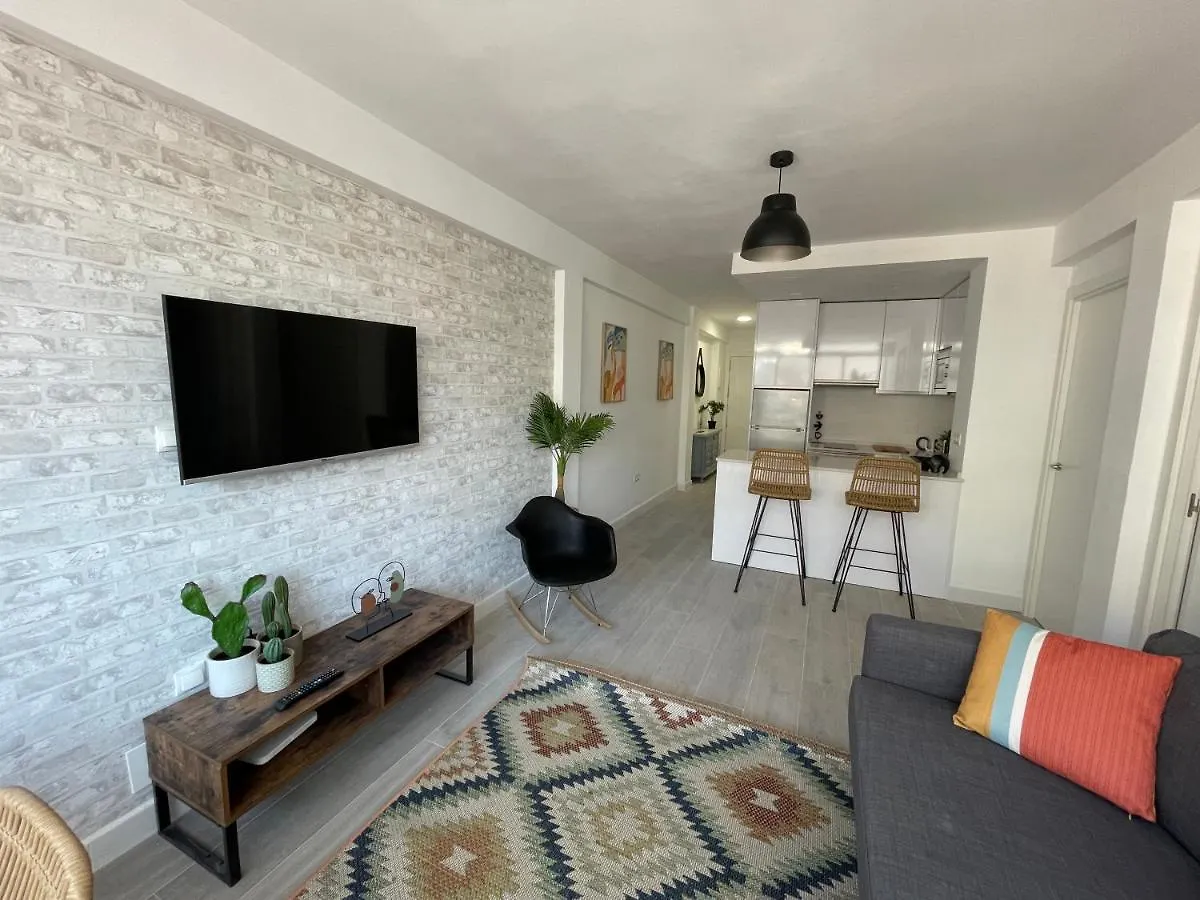 Luminoso Apartamento Recien Reformado Malaga 0*,