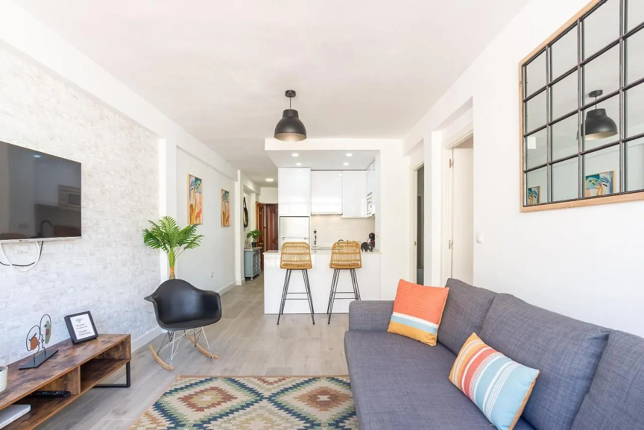 Luminoso Apartamento Recien Reformado Malaga 0*,